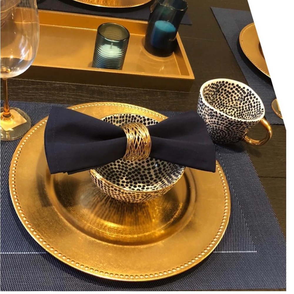 Elegant Gold